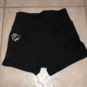 👑 Amanda Latona Booty Queen Shorts🍑